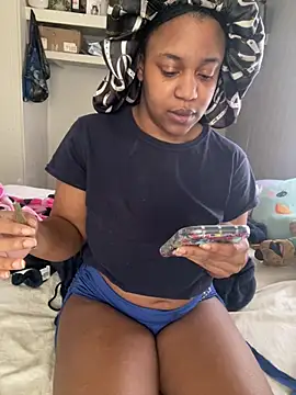 Snapshot of Galaxybabe23 chatting on 7, 3, 2025 Galaxybabe23 online show from 7, 3, 2025