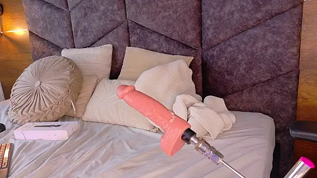 nahomi campbell online show from 8, 3, 2026