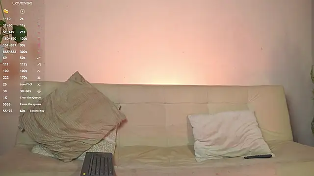 roselinedior online show from 10, 3, 2025