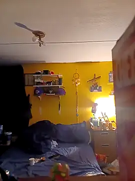 Snapshot of AutumnLights420 chatting on 22, 10, 2025 AutumnLights420 online show from 22, 10, 2025