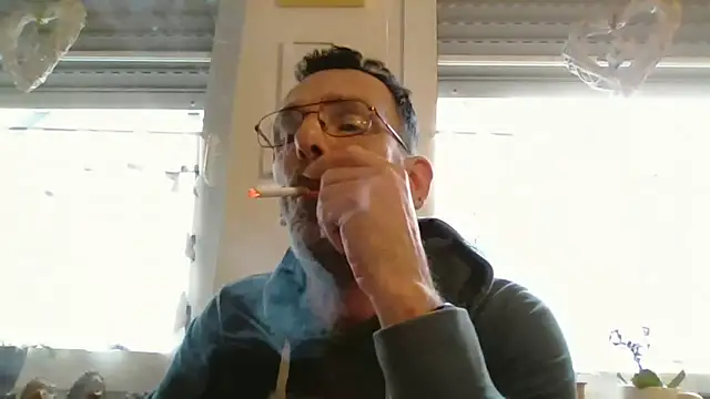 Snapshot of Stefan1609 chatting on 3, 12, 2024 Stefan1609 online show from 3, 12, 2024