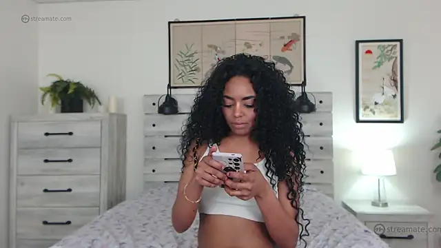 RobynKnight online show from 21, 4, 2026