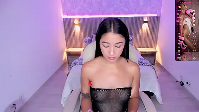 Antonella Grayy online show from 10, 2, 2025