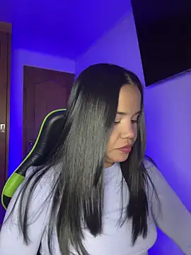 leila 22 online show from 30, 3, 2026