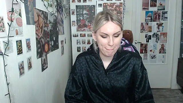 CapriScorpion online show from 18, 12, 2024
