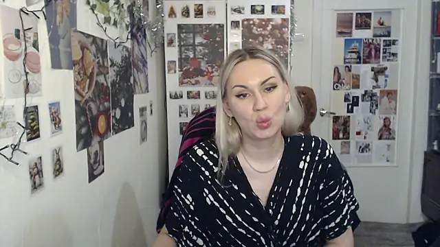 CapriScorpion online show from 29, 12, 2024
