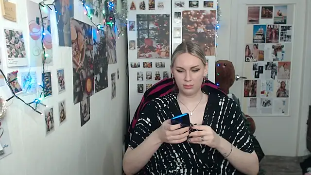 CapriScorpion online show from 30, 12, 2024