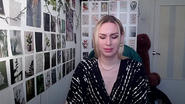 CapriScorpion online show from 3, 2, 2026