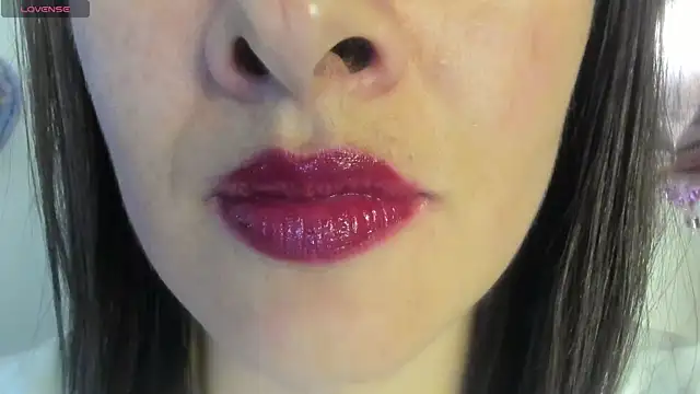 Snapshot of queen_fetish chatting on 12, 6, 2026 queen fetish online show from 12, 6, 2026