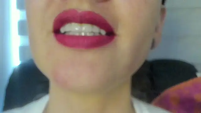 Snapshot of queen_fetish chatting on 26, 6, 2026 queen fetish online show from 26, 6, 2026