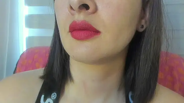 Snapshot of queen_fetish chatting on 2, 7, 2026 queen fetish online show from 2, 7, 2026
