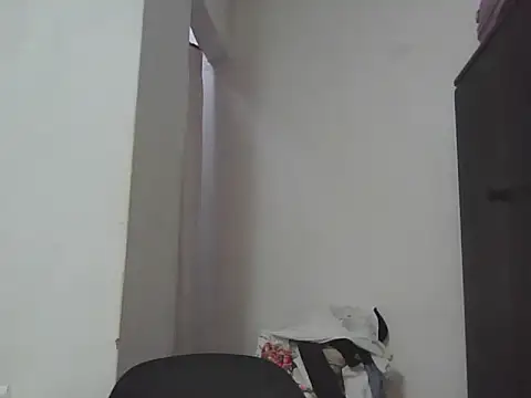 Sexxybella27 online show from 5, 11, 2025