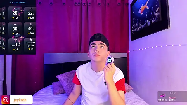 Snapshot of Jey_keler1 chatting on 2, 2, 2025 Jey keler1 online show from 2, 2, 2025
