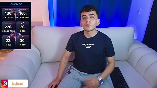 Snapshot of Jey_keler1 chatting on 23, 10, 2025 Jey keler1 online show from 23, 10, 2025