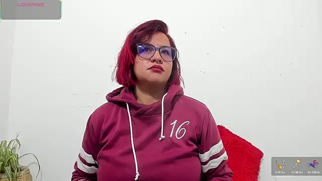 hazel 34 online show from 12, 3, 2026