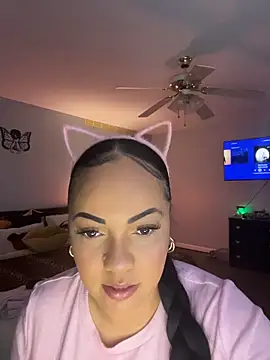 DestineeJayde online show from 19, 4, 2026