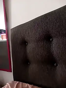 lenka 24 online show from 8, 2, 2025