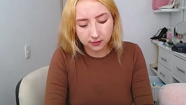 Barbie girl 69 online show from 21, 5, 2026