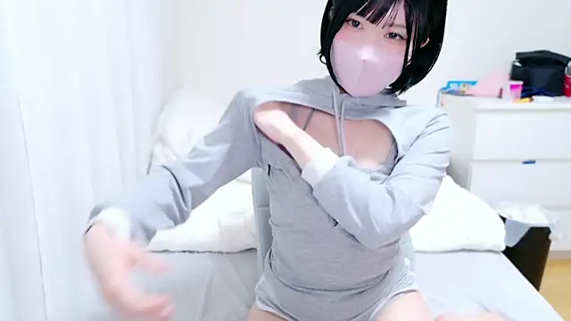  HIKARU  online show from 17, 3, 2025