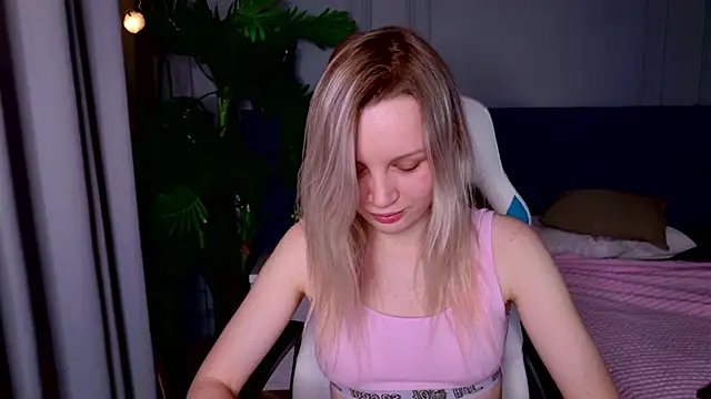 Beatrica Klein online show from 14, 1, 2025