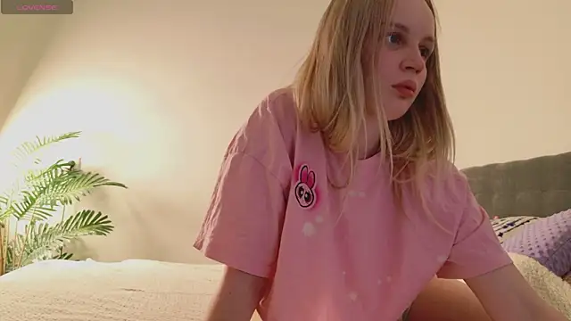 Beatrica Klein online show from 9, 5, 2026