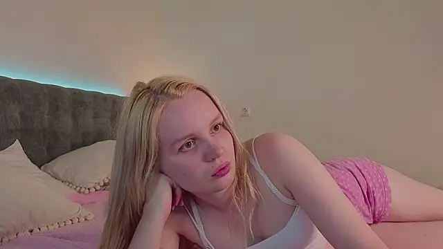 Beatrica Klein online show from 6, 7, 2026