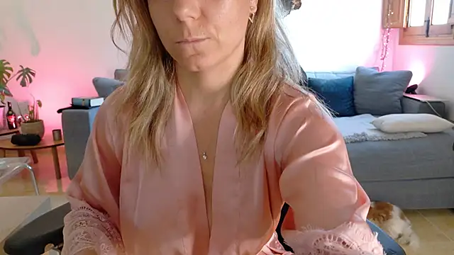 angela 88 online show from 23, 2, 2025