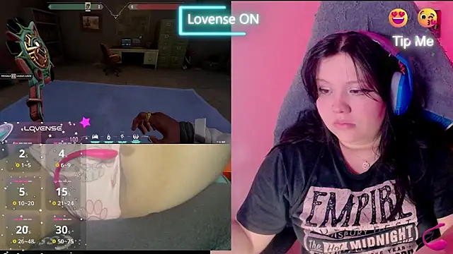 crystal7u7 online show from 12, 1, 2025