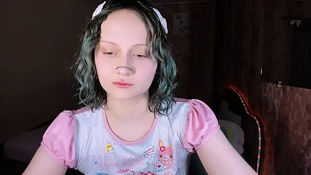 Snapshot of MariaMango chatting on 4, 6, 2026 MariaMango online show from 4, 6, 2026