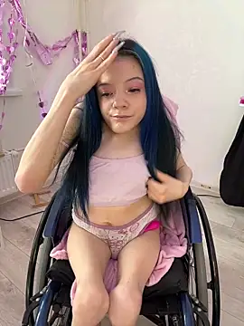 MiniSophiaa online show from 13, 3, 2026