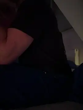 Snapshot of Bennyben8604 chatting on 27, 2, 2025 Bennyben8604 online show from 27, 2, 2025