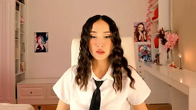 Snapshot of koko_mi1 chatting on 15, 12, 2024 koko mi1 online show from 15, 12, 2024