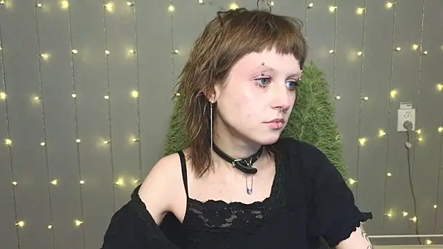 Snapshot of kortny_yo chatting on 14, 12, 2024 kortny yo online show from 14, 12, 2024