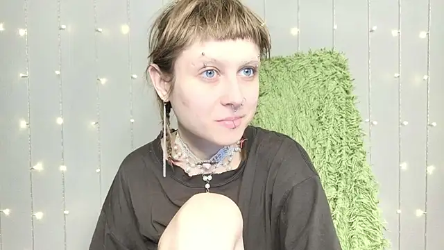 Snapshot of kortny_yo chatting on 21, 12, 2024 kortny yo online show from 21, 12, 2024