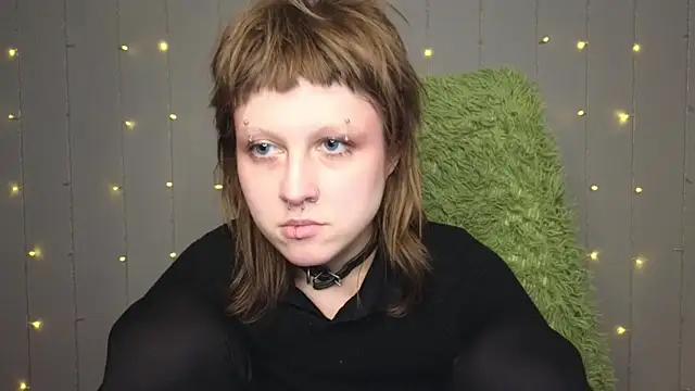 Snapshot of kortny_yo chatting on 1, 2, 2025 kortny yo online show from 1, 2, 2025