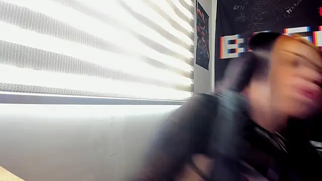 Snapshot of jannaink_ chatting on 21, 2, 2025 jannaink  online show from 21, 2, 2025