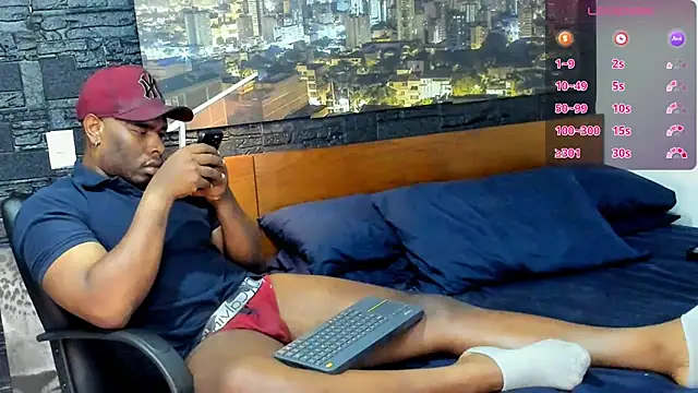 Snapshot of thomas_santtos1 chatting on 14, 2, 2025 thomas santtos1 online show from 14, 2, 2025