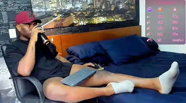 Snapshot of thomas_santtos1 chatting on 22, 2, 2025 thomas santtos1 online show from 22, 2, 2025