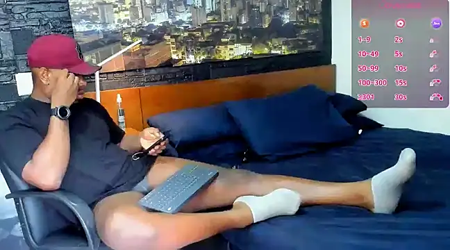 Snapshot of thomas_santtos1 chatting on 22, 2, 2025 thomas santtos1 online show from 22, 2, 2025