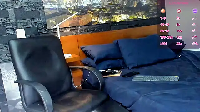 Snapshot of thomas_santtos1 chatting on 13, 3, 2025 thomas santtos1 online show from 13, 3, 2025