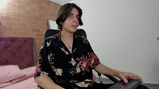 MIKE HUNTER7 online show from 22, 1, 2025