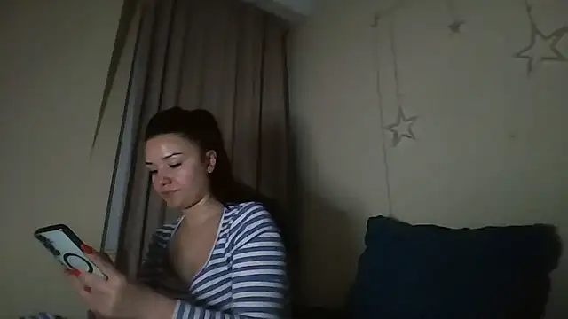 Snapshot of Linusya chatting on 23, 2, 2026 Linusya online show from 23, 2, 2026