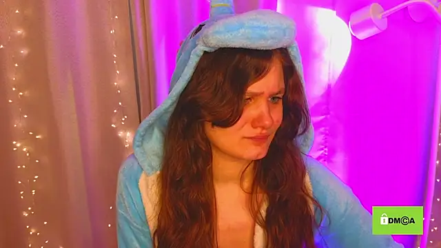 Snapshot of Charlotte_wow chatting on 3, 2, 2025 Charlotte wow online show from 3, 2, 2025