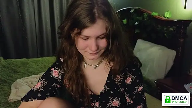 Snapshot of Charlotte_wow chatting on 8, 2, 2025 Charlotte wow online show from 8, 2, 2025