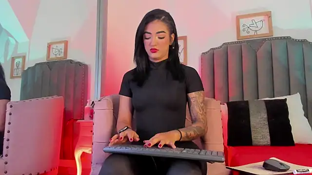 Scarleth6 online show from 13, 2, 2025