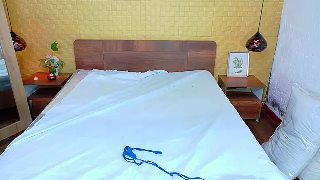 Mrs booty online show from 12, 1, 2025