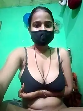 Snapshot of Cuti_jiyax chatting on 4, 12, 2024 Cuti jiyax online show from 4, 12, 2024