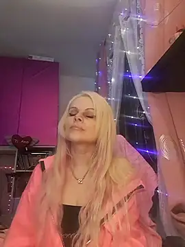 Snapshot of Angeldevilus chatting on 11, 12, 2024 Angeldevilus online show from 11, 12, 2024