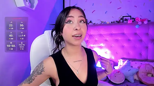  cloe martinez online show from 27, 2, 2025