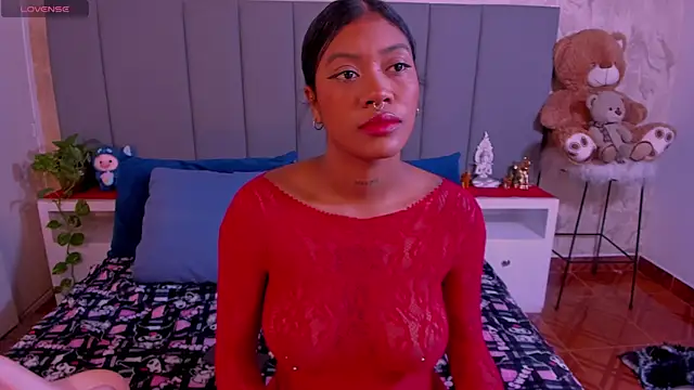 JulianaMiller online show from 12, 2, 2025